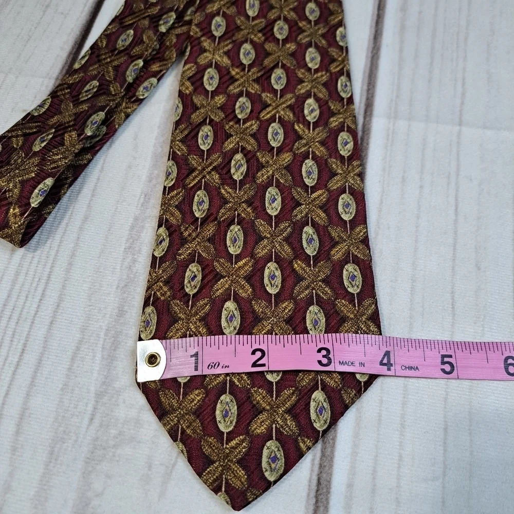 Robert Talbott Burgundy Patterned Silk  Tie